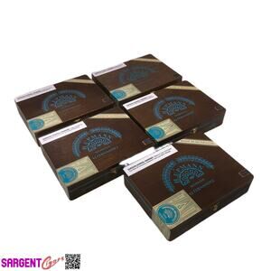 Lot of 5 H Upmann Toro Empty Wooden Cigar Boxes 9.5x7.25x2 #112